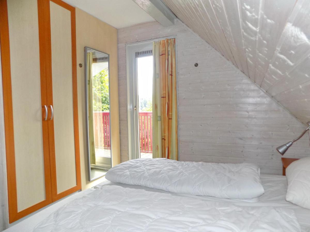 קירכהיים Ferienhaus Bei Simone Mit Sauna מראה חיצוני תמונה